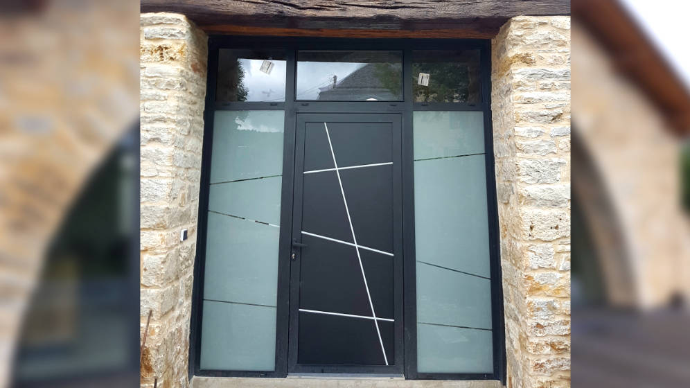 Portes d'entrées Alu Millau, Rodez, Aveyron, Severac Aluminium.